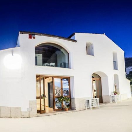Borgo Marino Suite B&B Cefalú Exterior foto